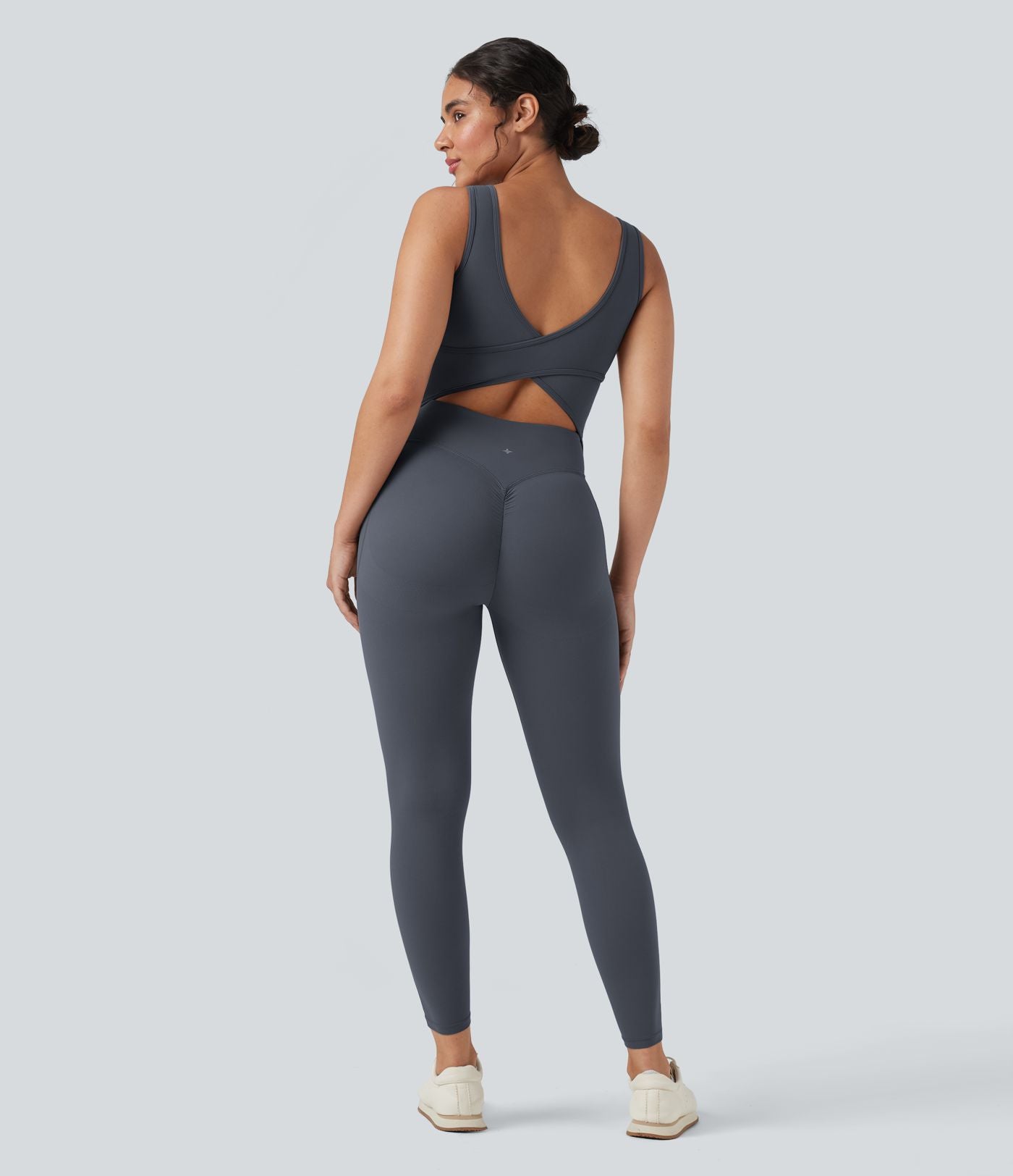 Combinaison de sport Halara UltraSculpt™ col V gainante push-up à poches