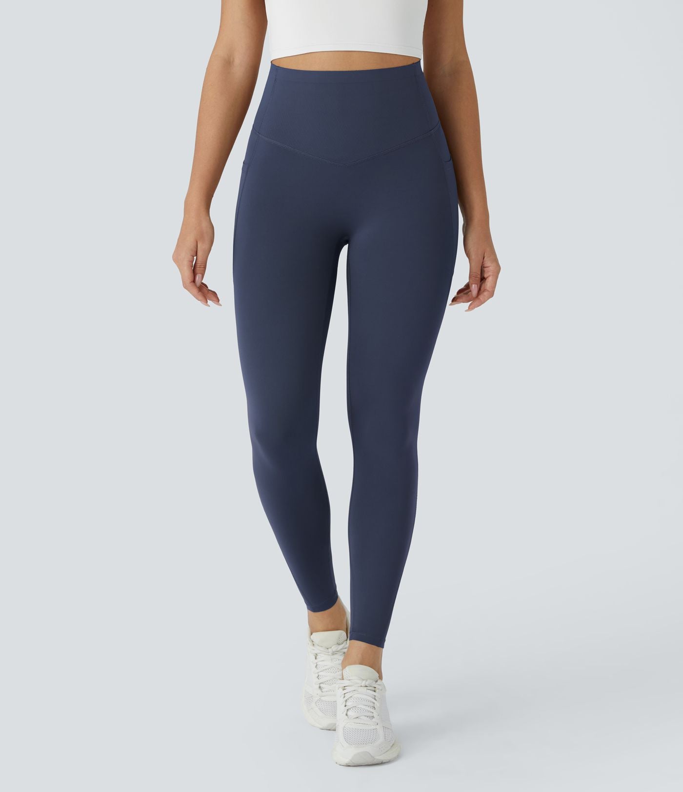 Legging d'entraînement gainant galbant taille haute avec poches Halara UltraSculpt™