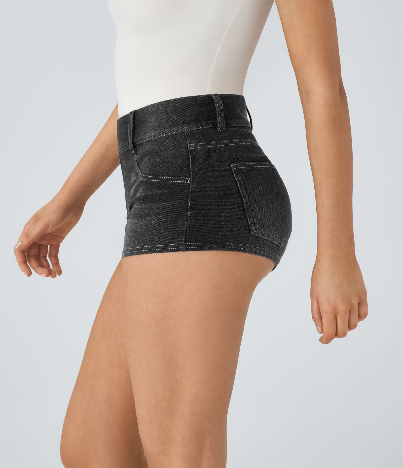 Halara Flex™ Shorts Casual en Denim Tricot Extensible à Taille Mi-Haute avec Poches Arrière