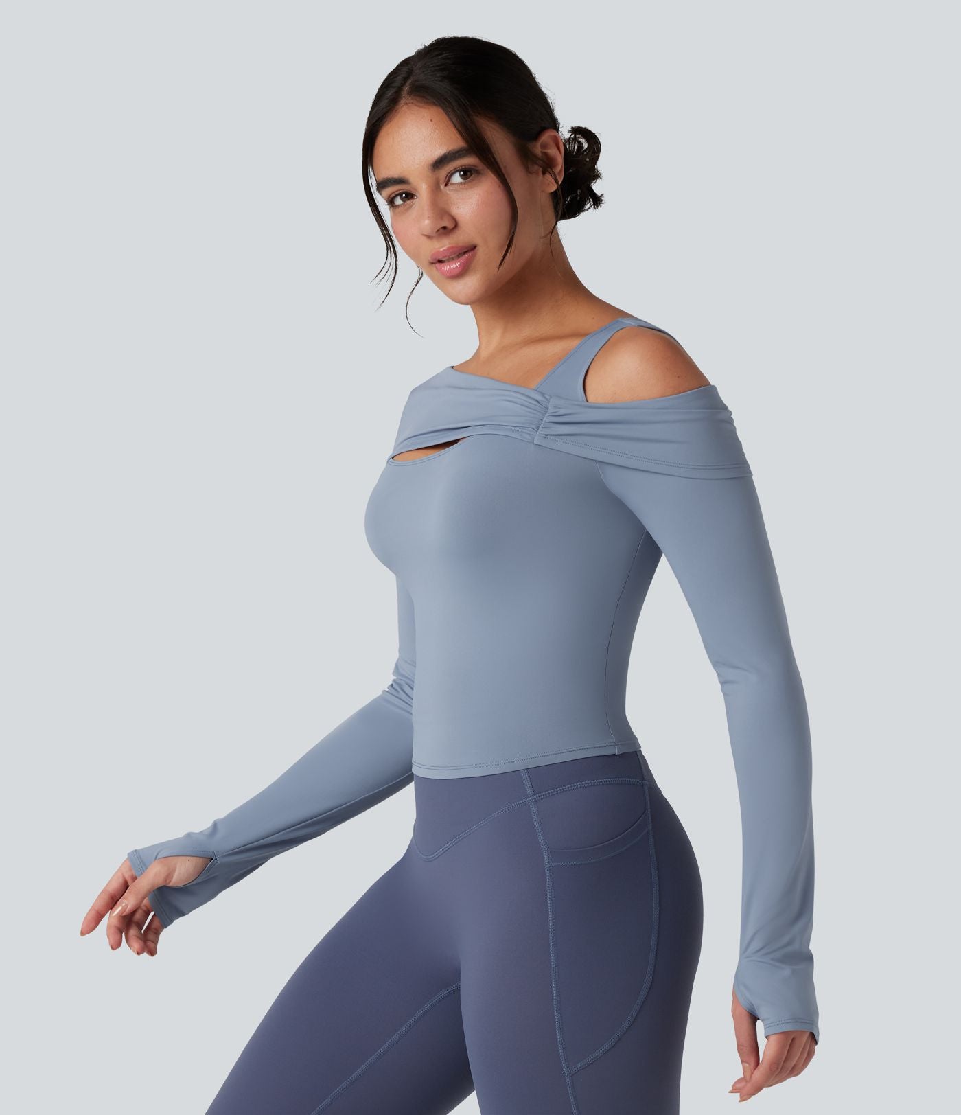Top de sport yoga épaule asymétrique manches longues avec trous pouces