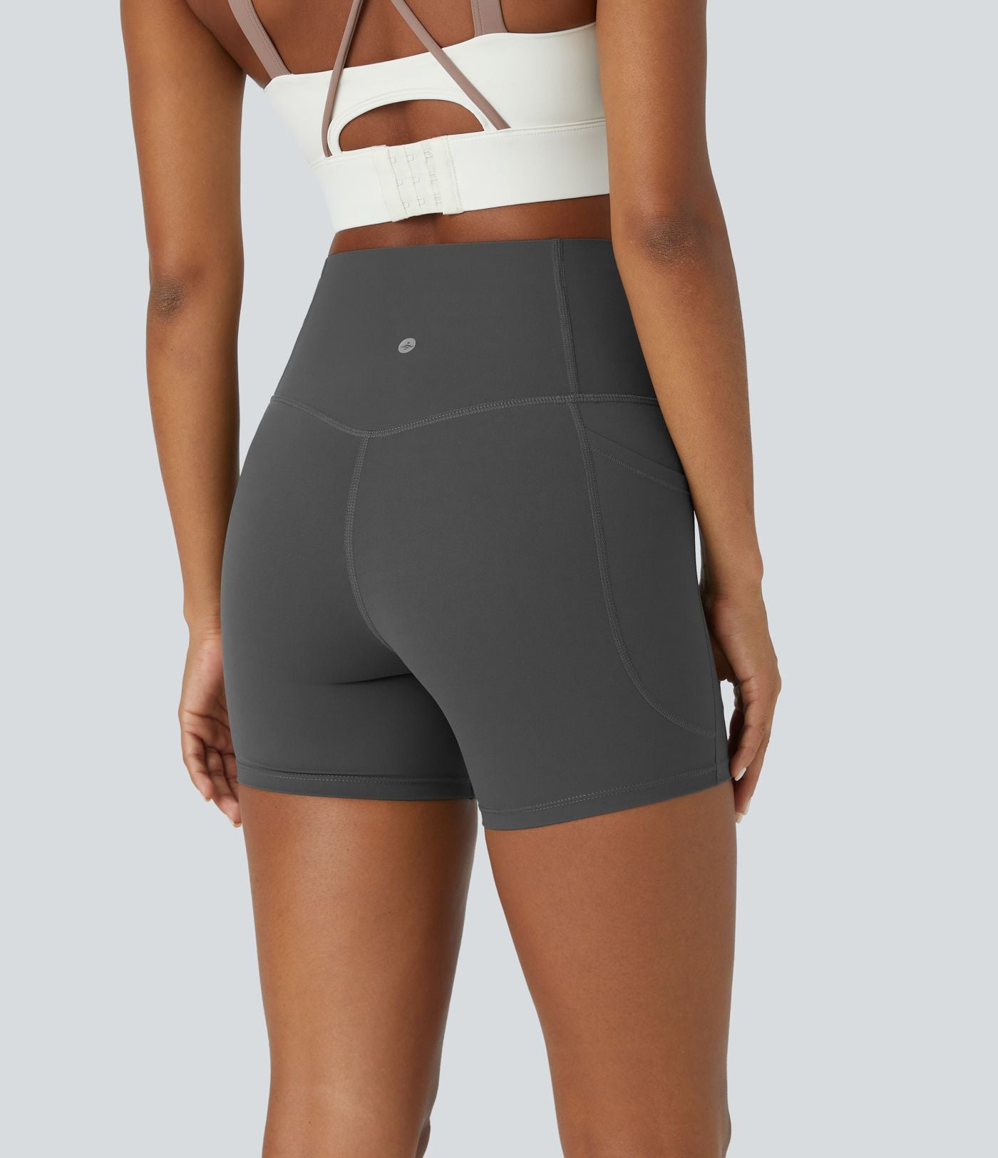 Short cycliste d'entraînement gainant taille haute UltraSculpt™ SoCinched à poches latérales 12,5 cm