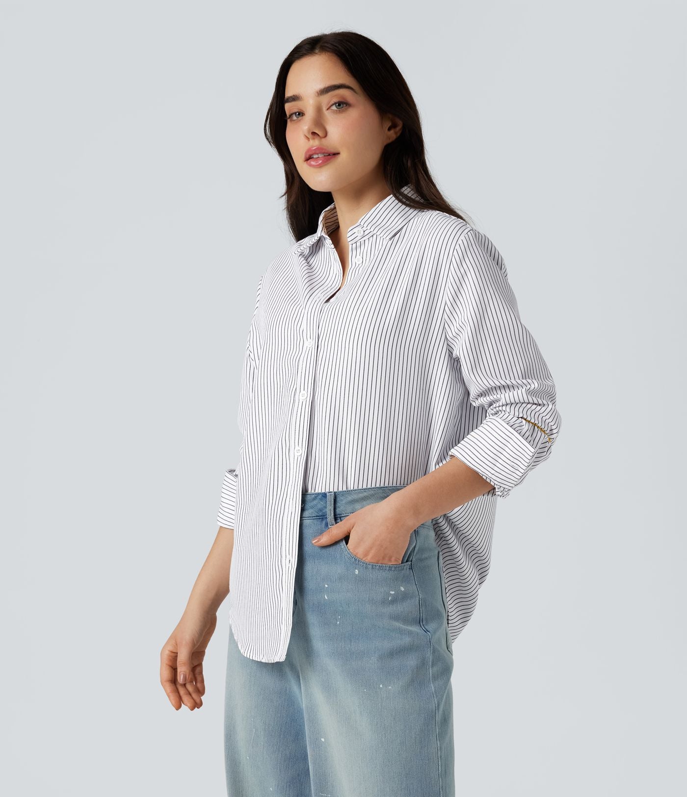 Chemise rayée col chemise ourlet arrondi manches longues coupe décontractée
