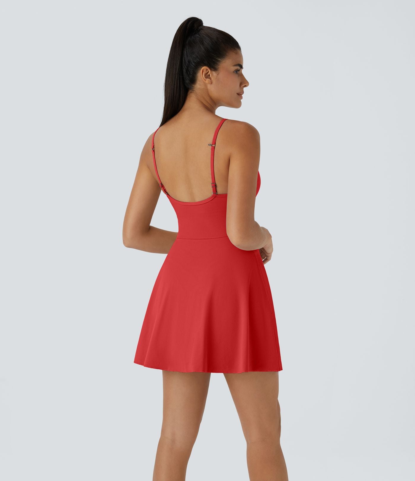 Softlyzero™ Plush Robe Sport Mini Dos Nu Bretelle Ajustable Poches 2 en 1