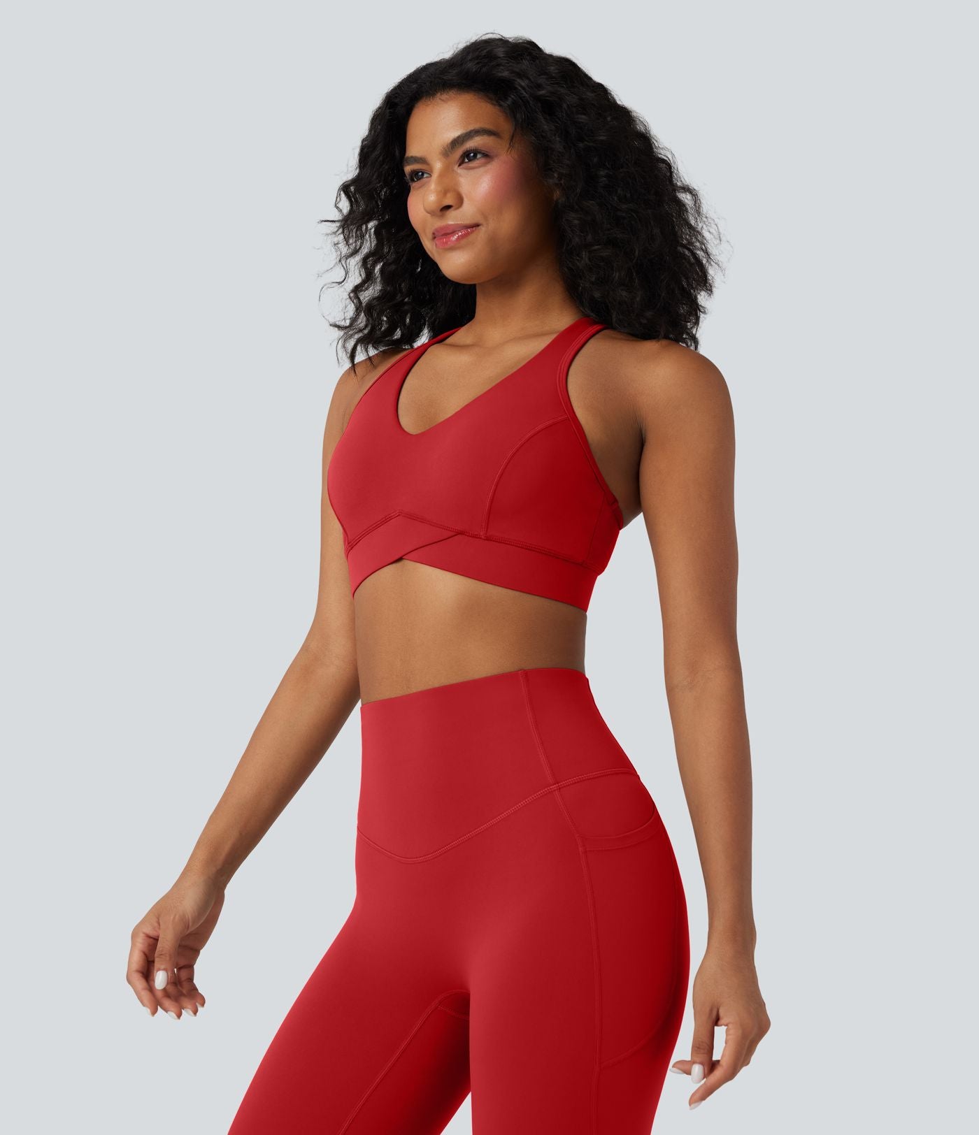 Brassière de sport entraînement Halara UltraSculpt™ soutien intermédiaire col V dos nageur bonnets A-C