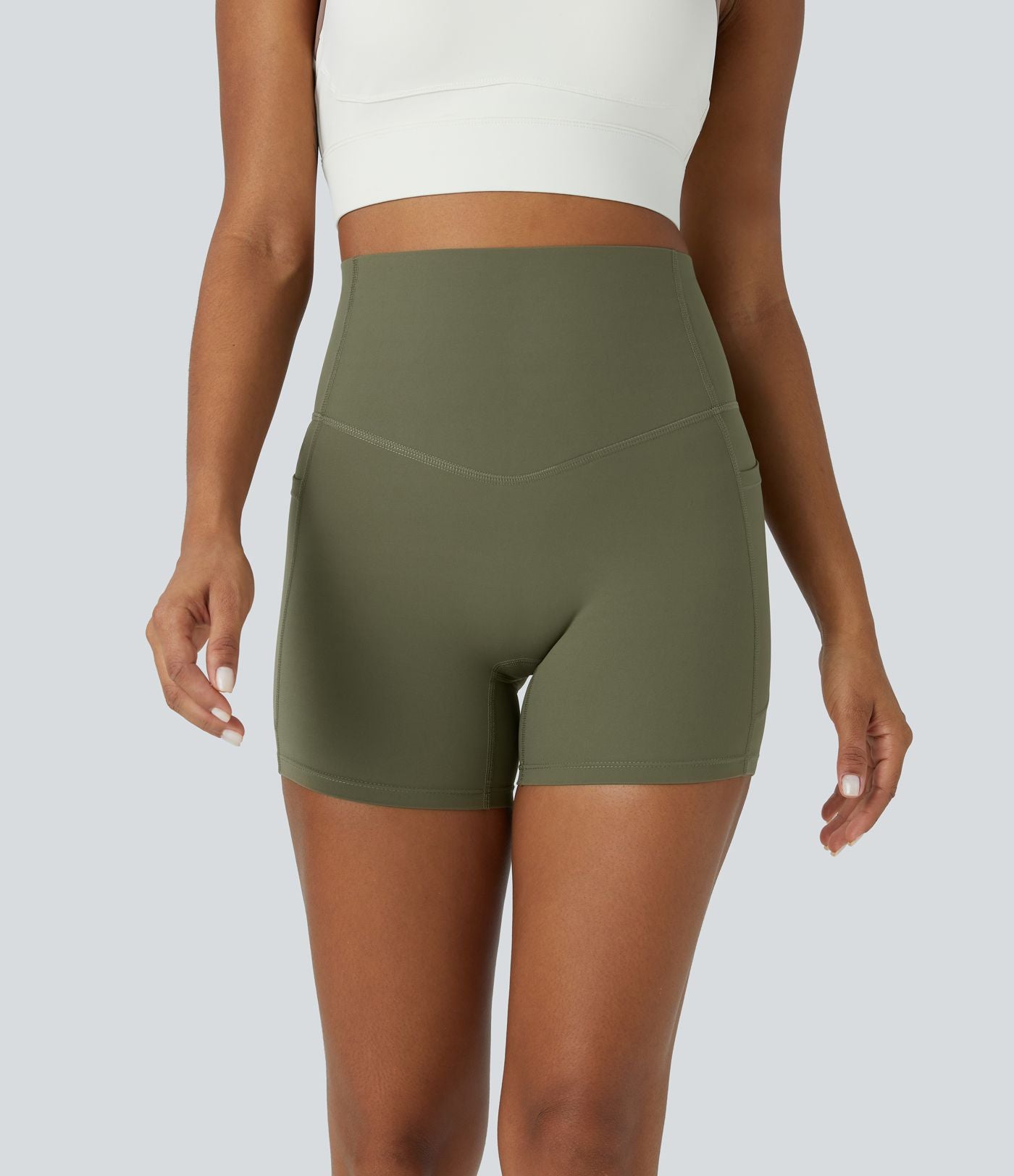 Short cycliste d'entraînement gainant taille haute UltraSculpt™ SoCinched à poches latérales 12,5 cm