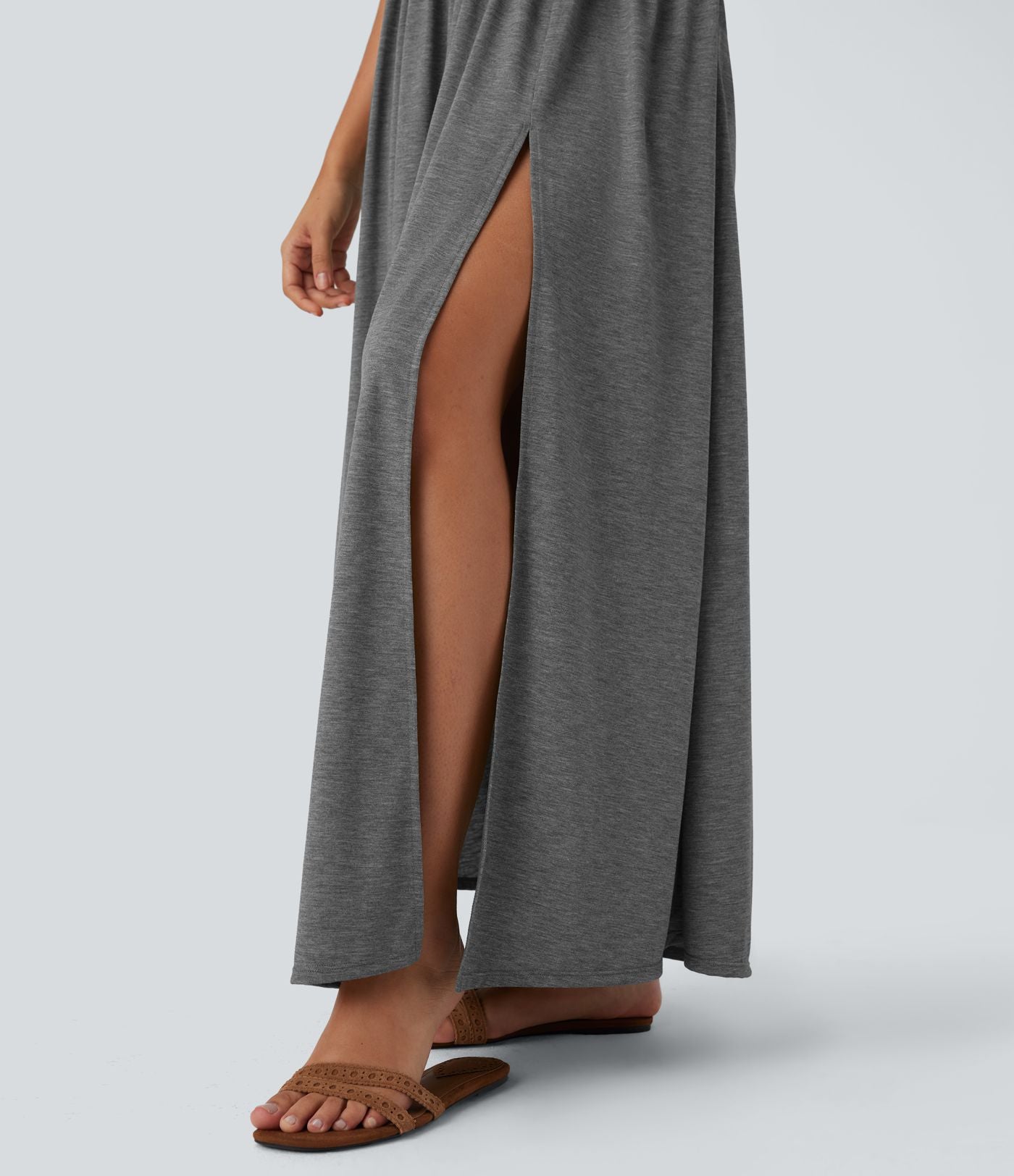 Robe longue fluide fendue avec poches latérales, dos nu et effet torsadé