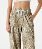 Pantalon de running baggy Halara UltraSculpt™ taille mi-haute imprimé camouflage avec cordon ajustable et poches