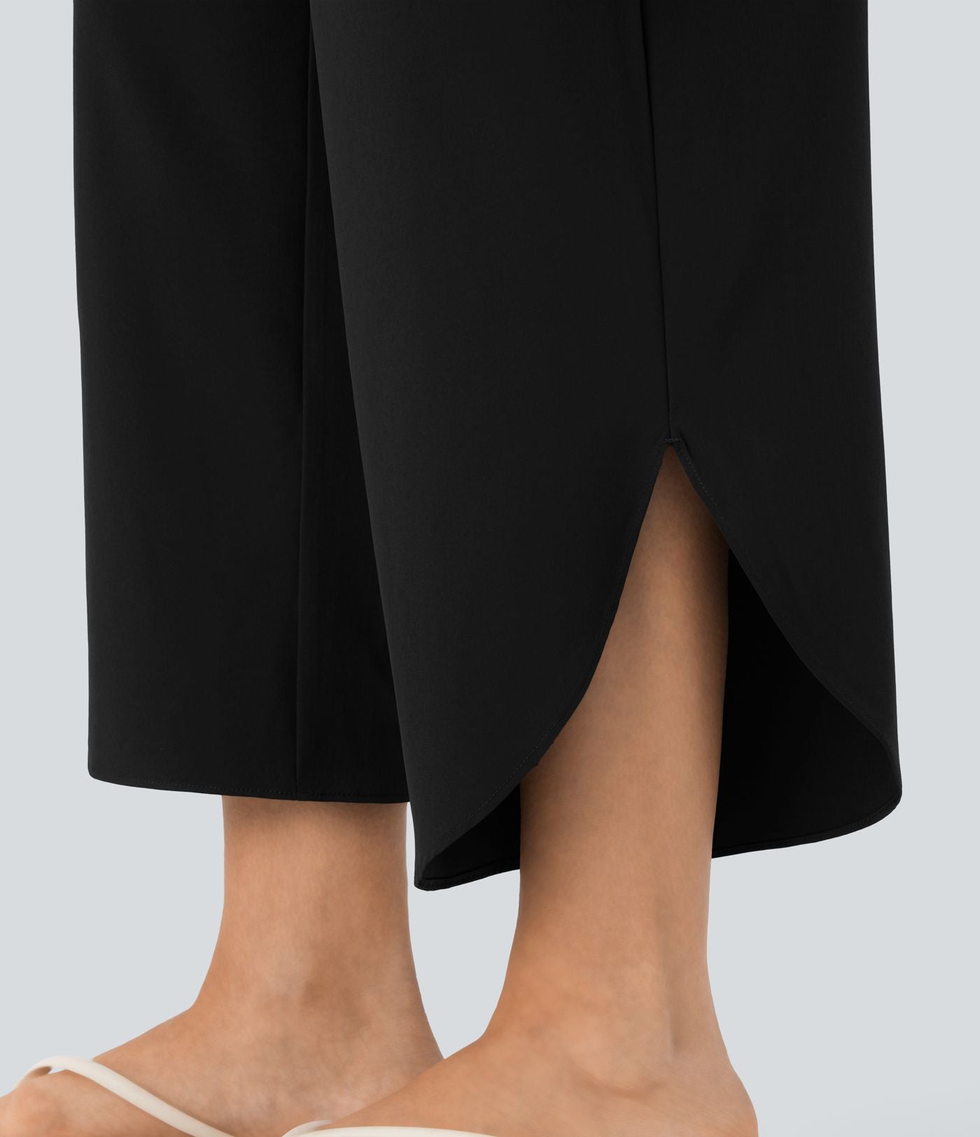 Pantalon fluide resort Breezeful™ à séchage rapide, coupe fendue et effet ventre plat
