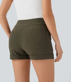 Short décontracté moulant taille haute avec boutons, ourlet roulé et poches