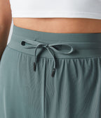 Pantalon Yoga 2 en 1 à Taille Haute avec Cordon de Serrage Maille Contrastée Fendu Poche Latérale et Jambes Amples et Fluides