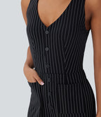 Combinaison tailleur rayée à jambes larges, décolleté en V, découpe et poches