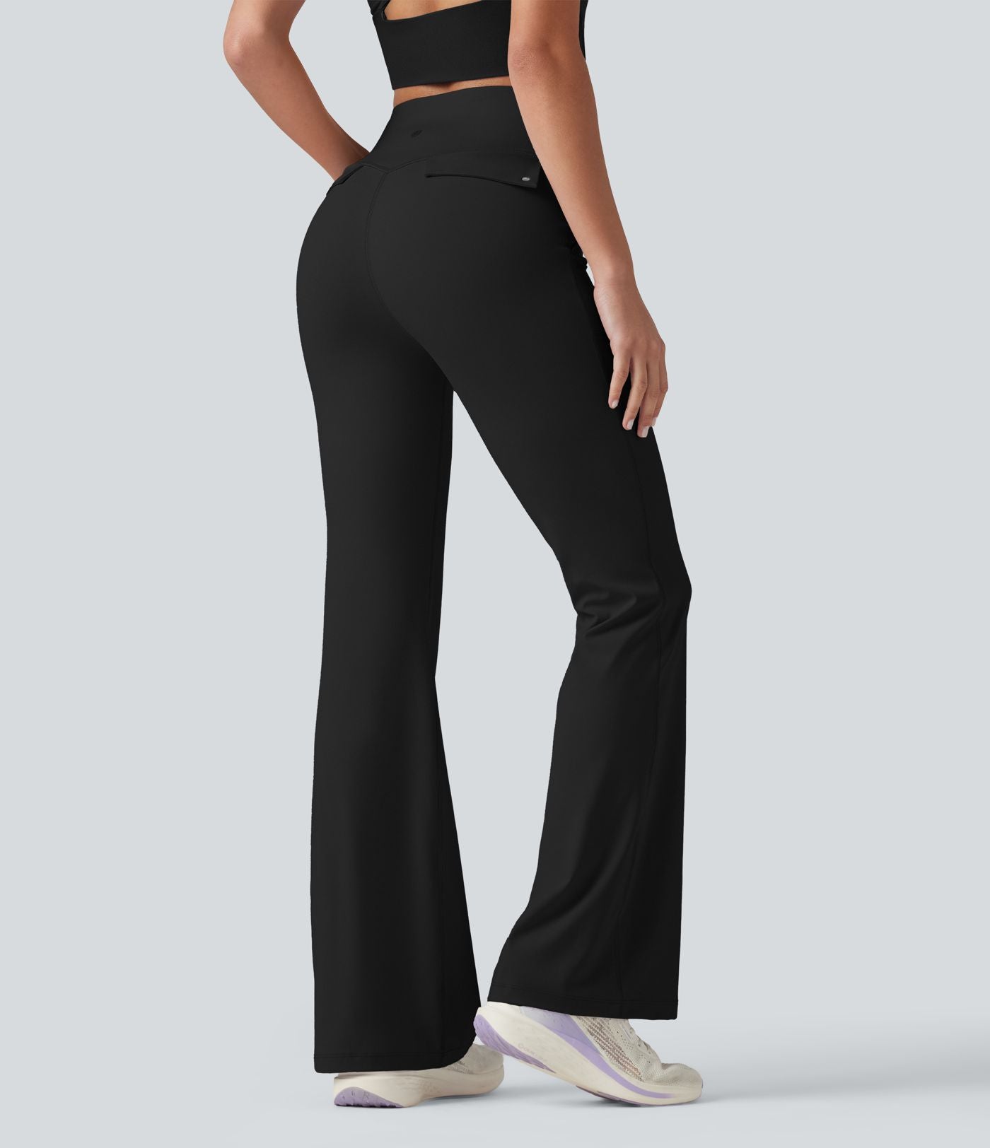 Halara UltraSculpt™ Legging évasé décontracté taille haute ventre plat avec poches