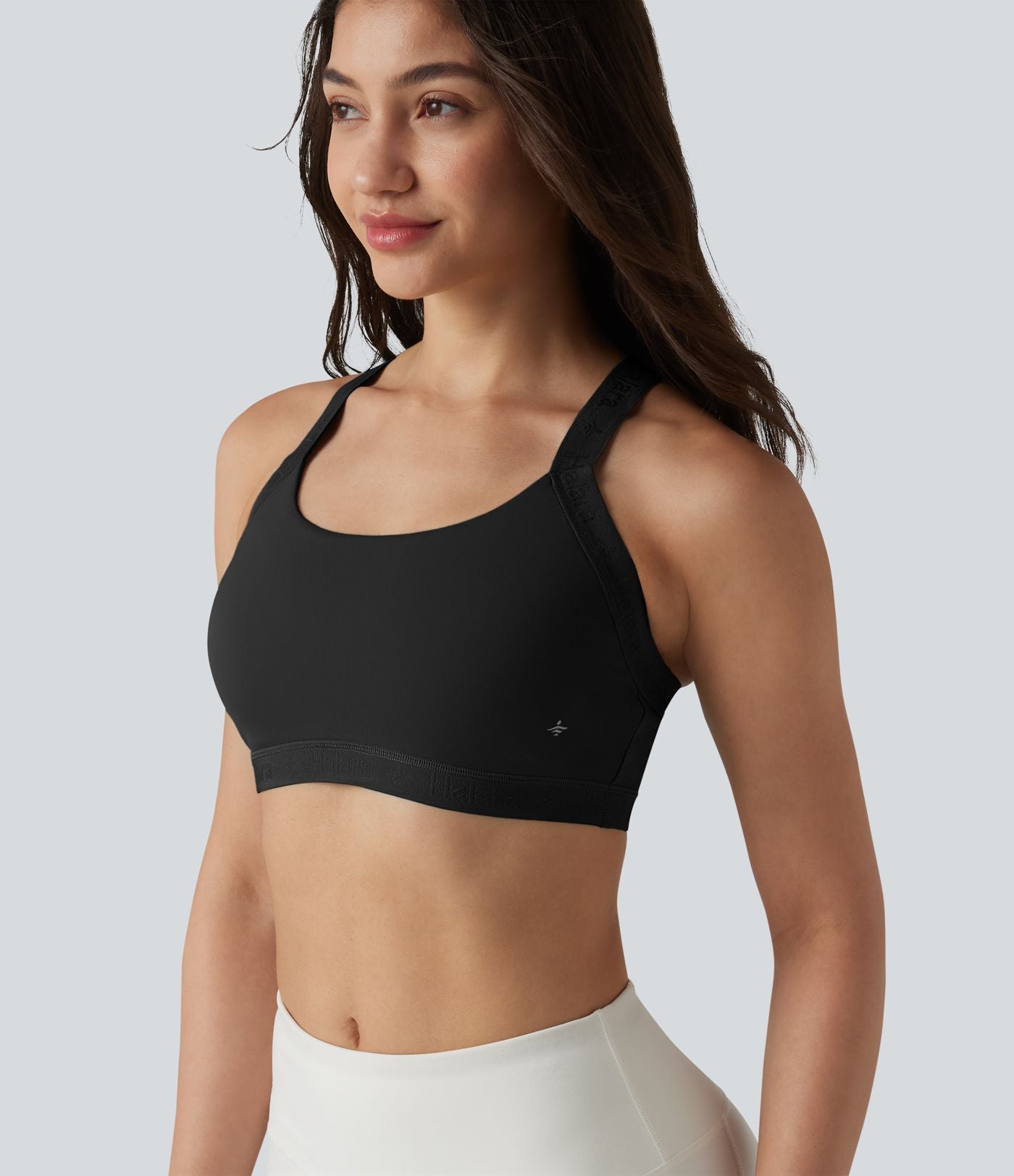 Brassière de sport effet frais InstantCool séchage rapide maintien léger avec bretelles croisées et dos nu, protection solaire UPF50+