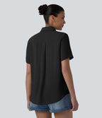 Chemise décontractée à manches courtes avec col et ourlet arrondi, aspect lin