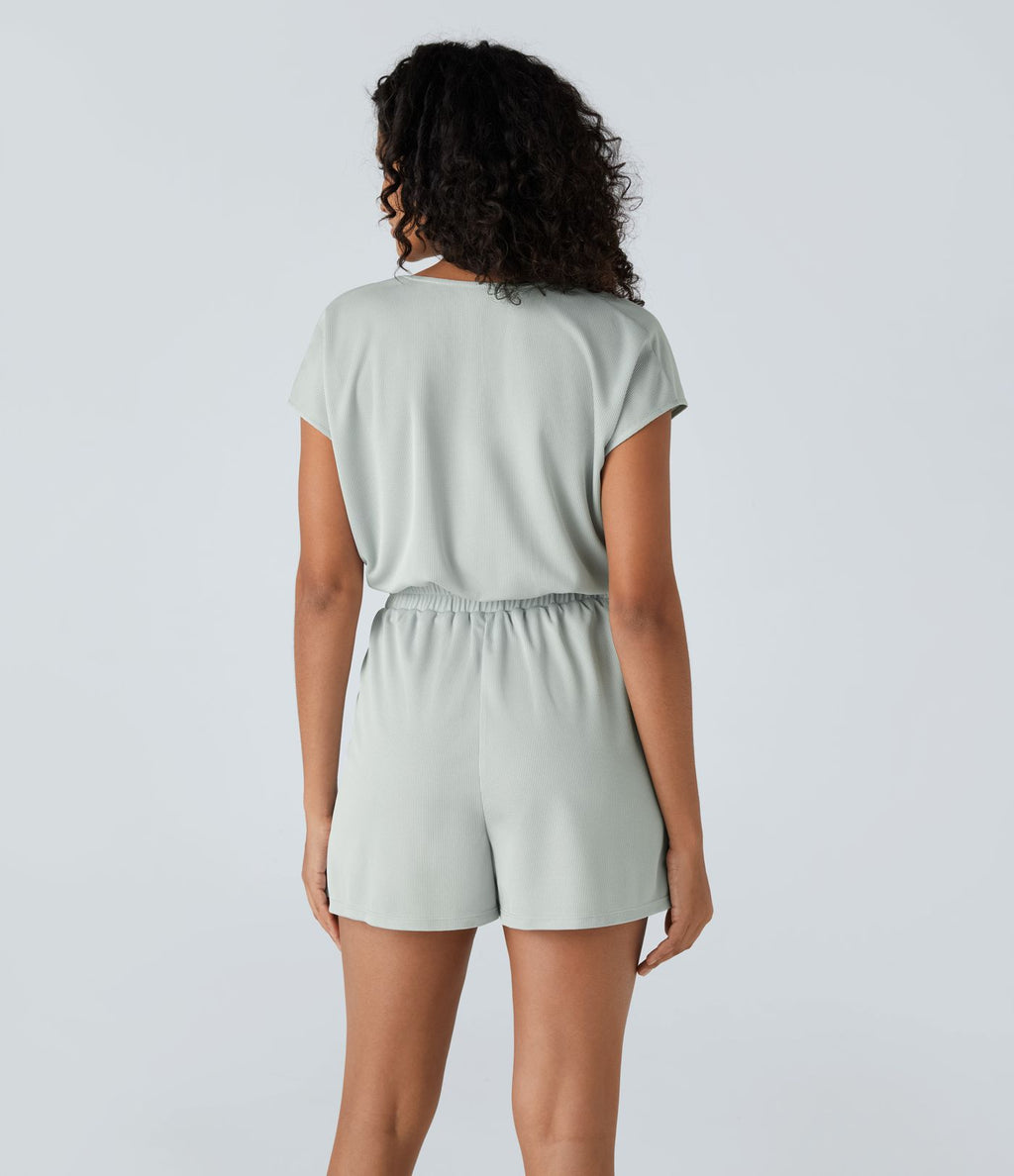 Combishort Fluide Col en V Plissée Manches Courtes Poche Latérale Gaufrée