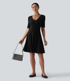 Robe mini casual évasée col V manches courtes en maille côtelée