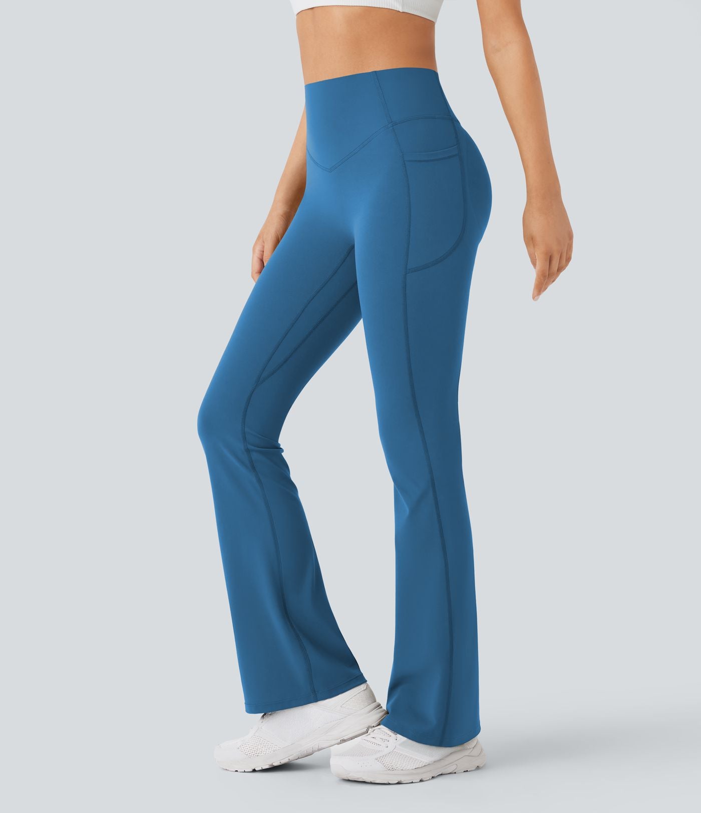 Pantalon de yoga à coupe bootcut gainant galbant taille haute avec effet scrunch et poches Halara UltraSculpt™