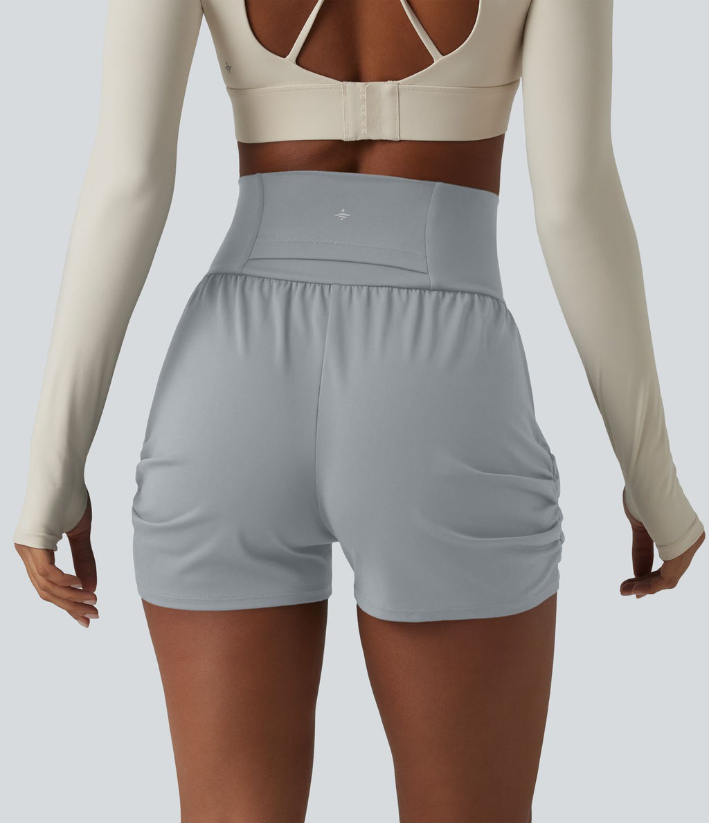 Short de yoga SoftlyZero™ Airy taille haute froncé effet frais InstantCool 7,5 cm avec poches