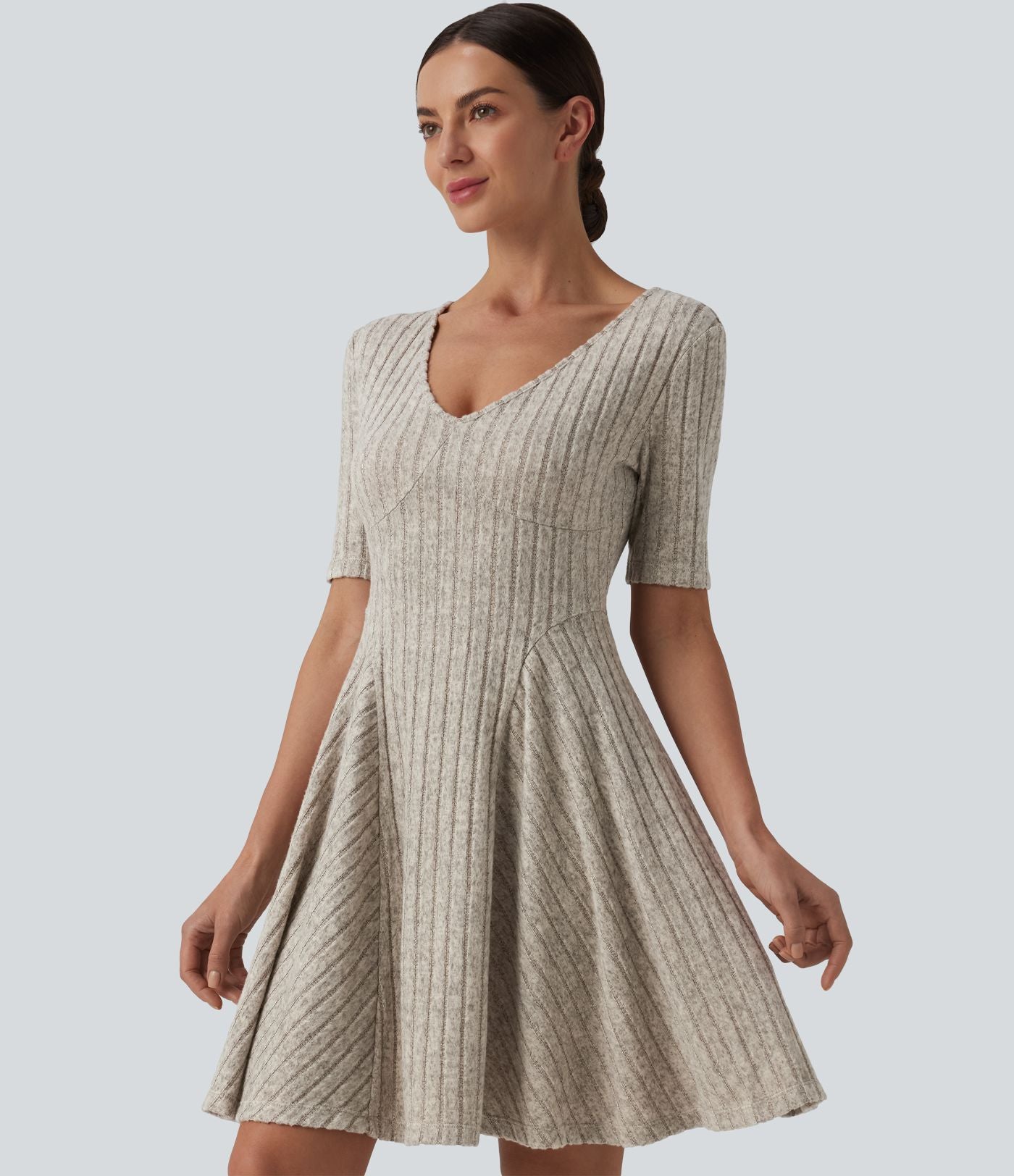Robe mini casual évasée col V manches courtes en maille côtelée