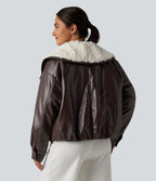 Veste casual en simili cuir à col en fausse fourrure et fermeture éclair avec poches
