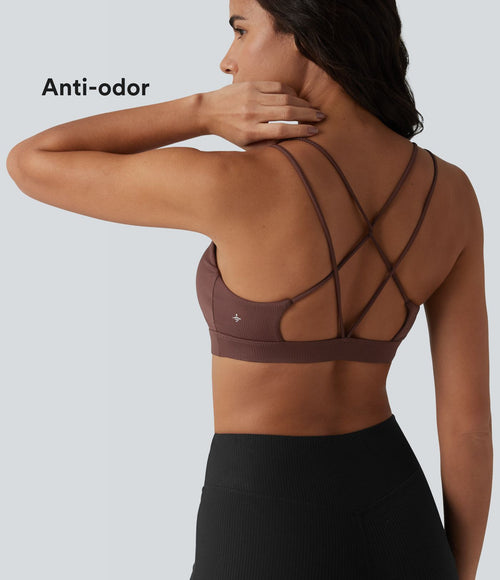 Brassière de sport à encolure carrée en maille côtelée avec soutien-gorge intégré — UPF40+