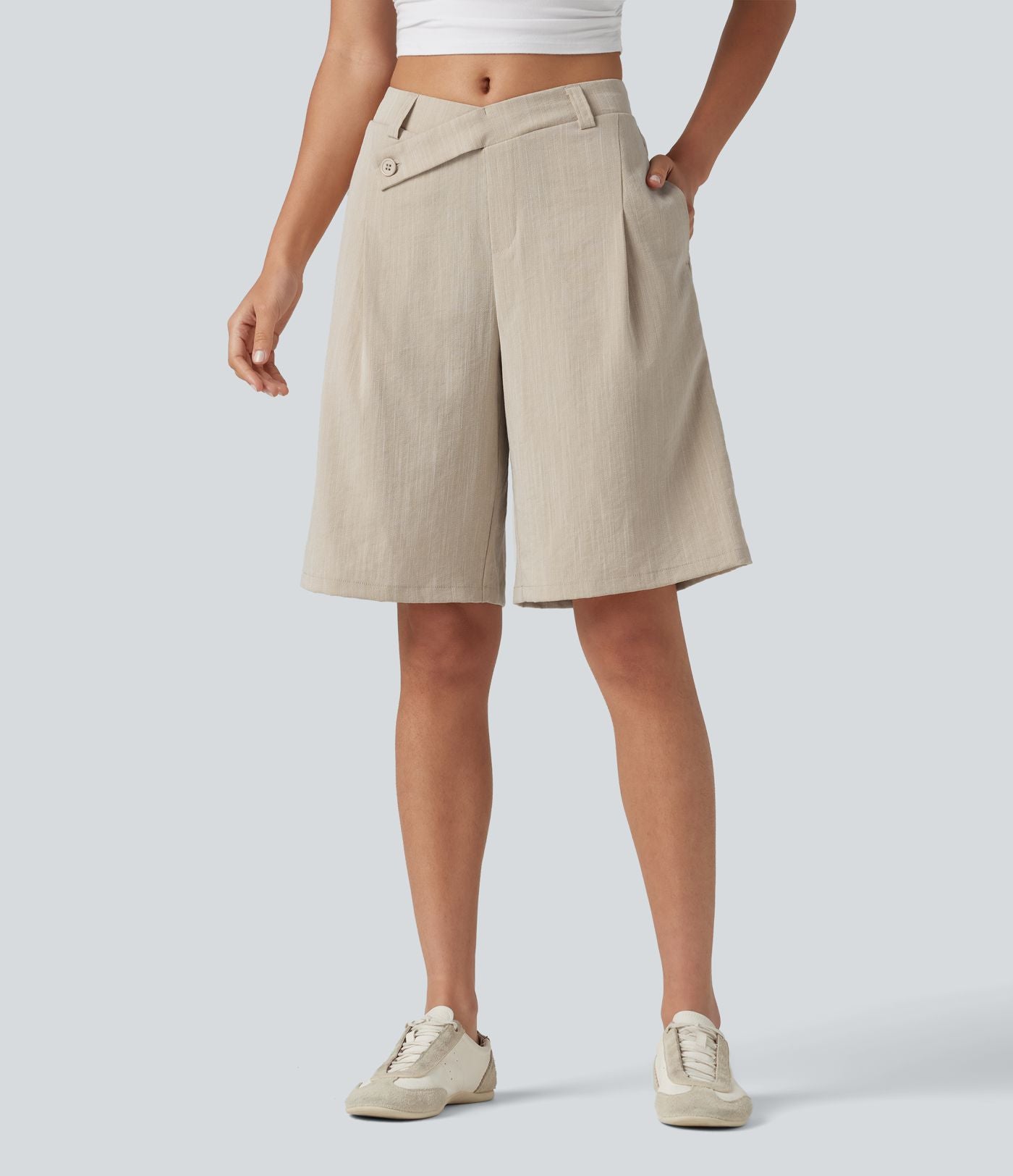 Short tailleur bermuda aspect lin taille mi-haute asymétrique 25 cm avec poches