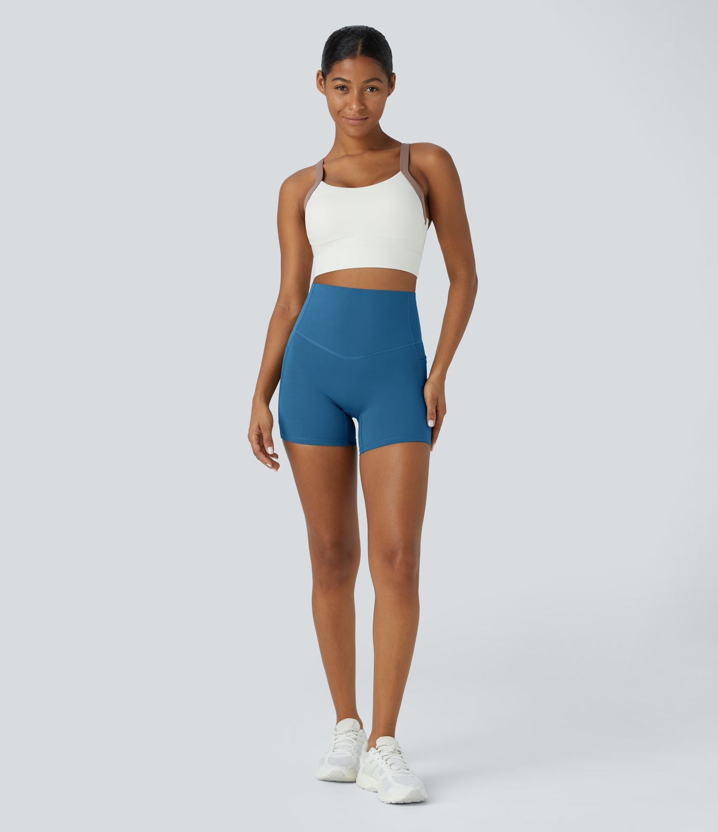 Short cycliste d'entraînement gainant taille haute UltraSculpt™ SoCinched à poches latérales 12,5 cm