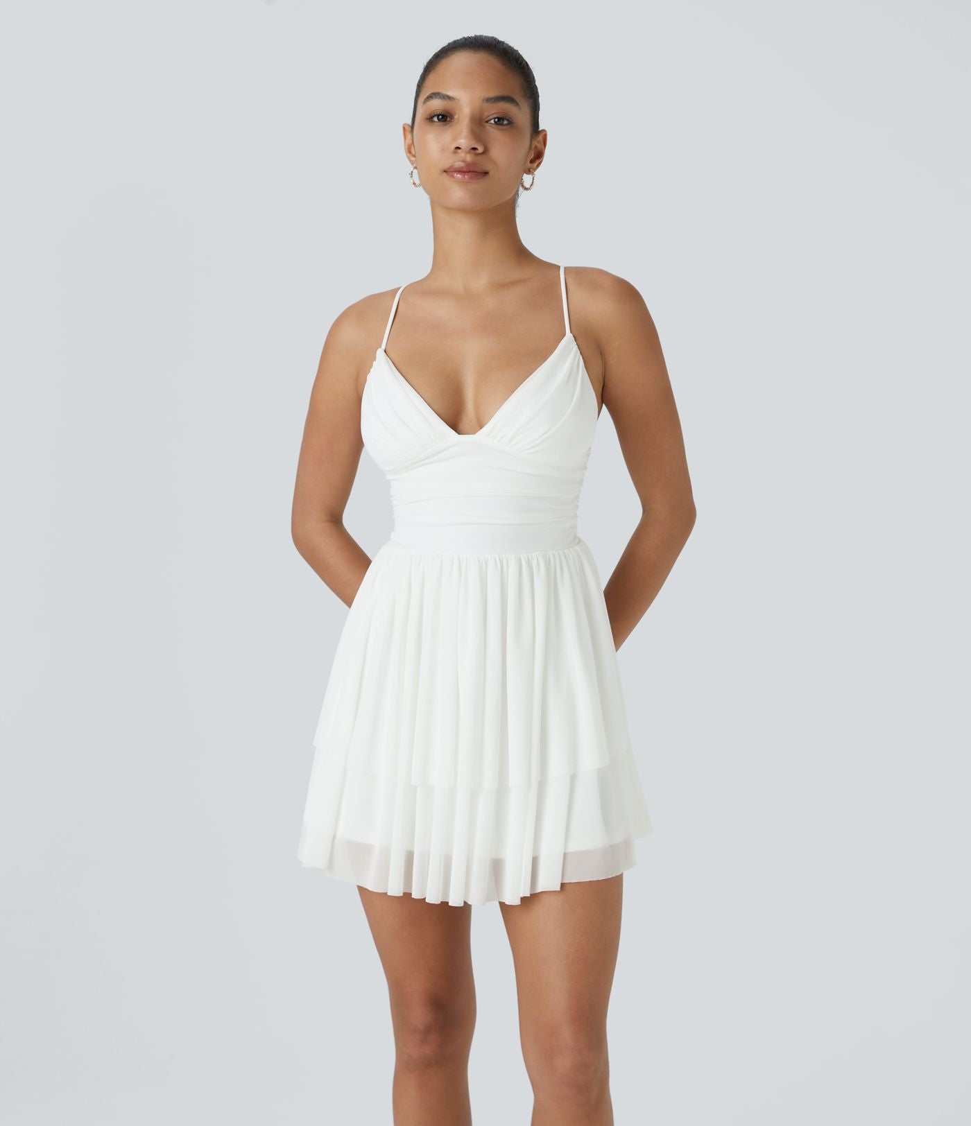 Robe Soirée Mini Superpositions en Maille avec Dos Nu Croisé Lacets