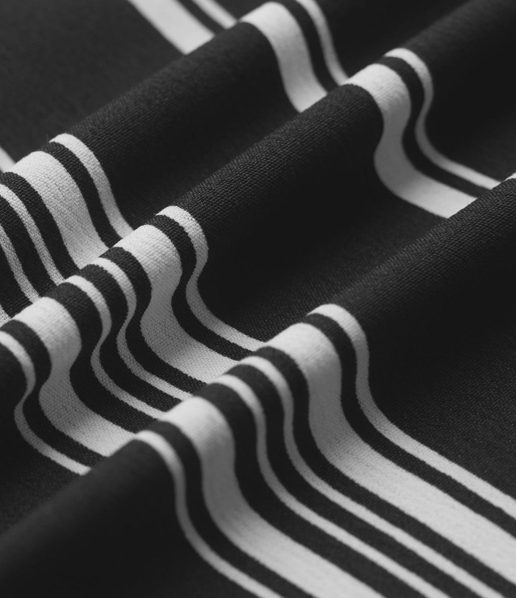 Pantalon large taille haute à rayures avec ceinture et poches