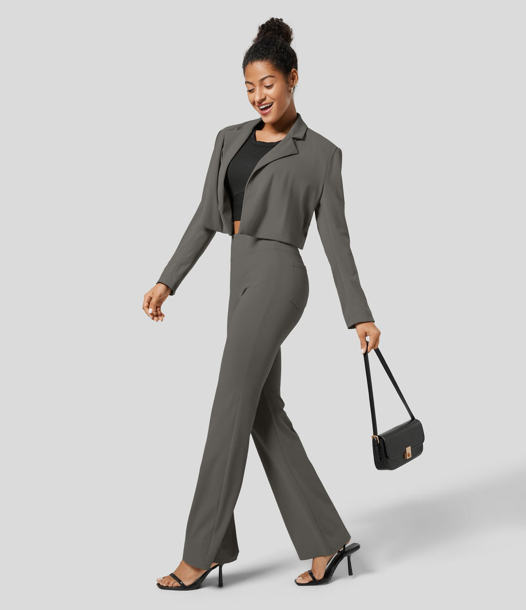 Pantalon tailleur légèrement évasé taille haute avec poches arrière Halara Flex™