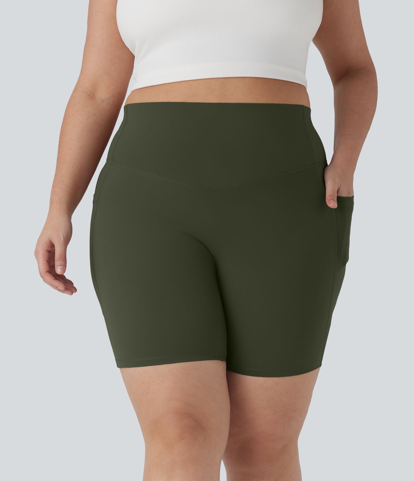 Short cycliste 17,5 cm d'entraînement gainant taille haute grande taille avec poches Halara UltraSculpt™