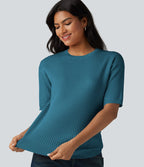 Pull col rond manches courtes en tissu gaufré
