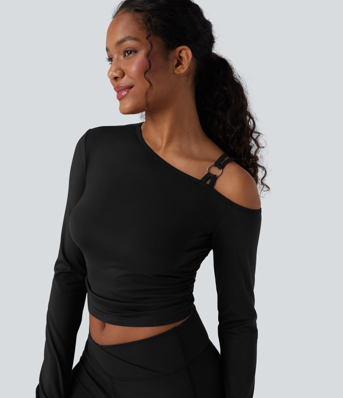 Haut de sport yoga SoftlyZero™ Airy une épaule manches longues avec passe-pouces froncé effet frais InstantCool, protection solaire UPF50+
