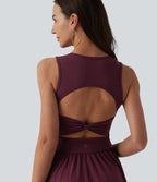Robe mi-longue décontractée col rond sans manches découpes