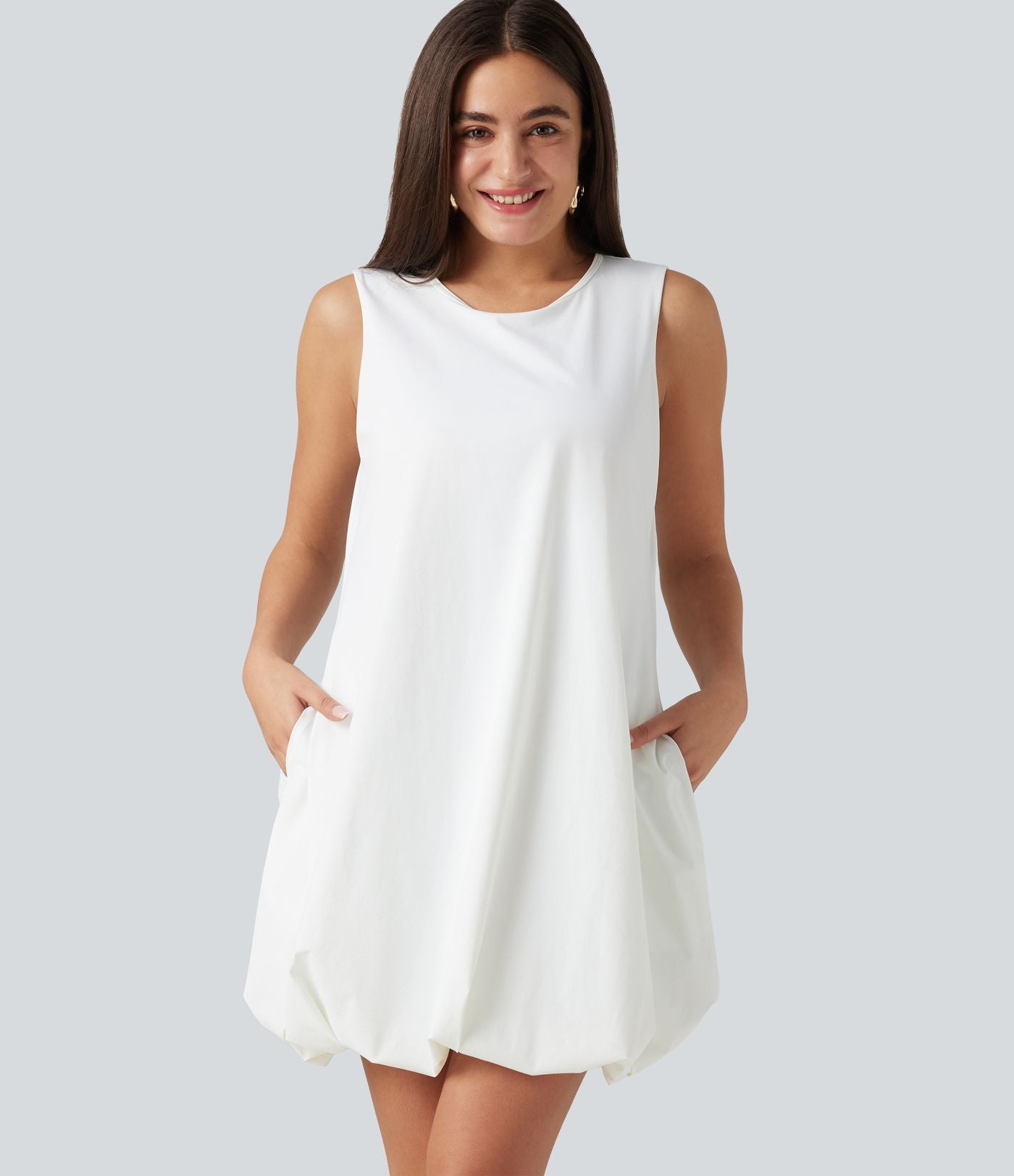 Robe sport mini de danse col rond sans manches coupe boule avec poches