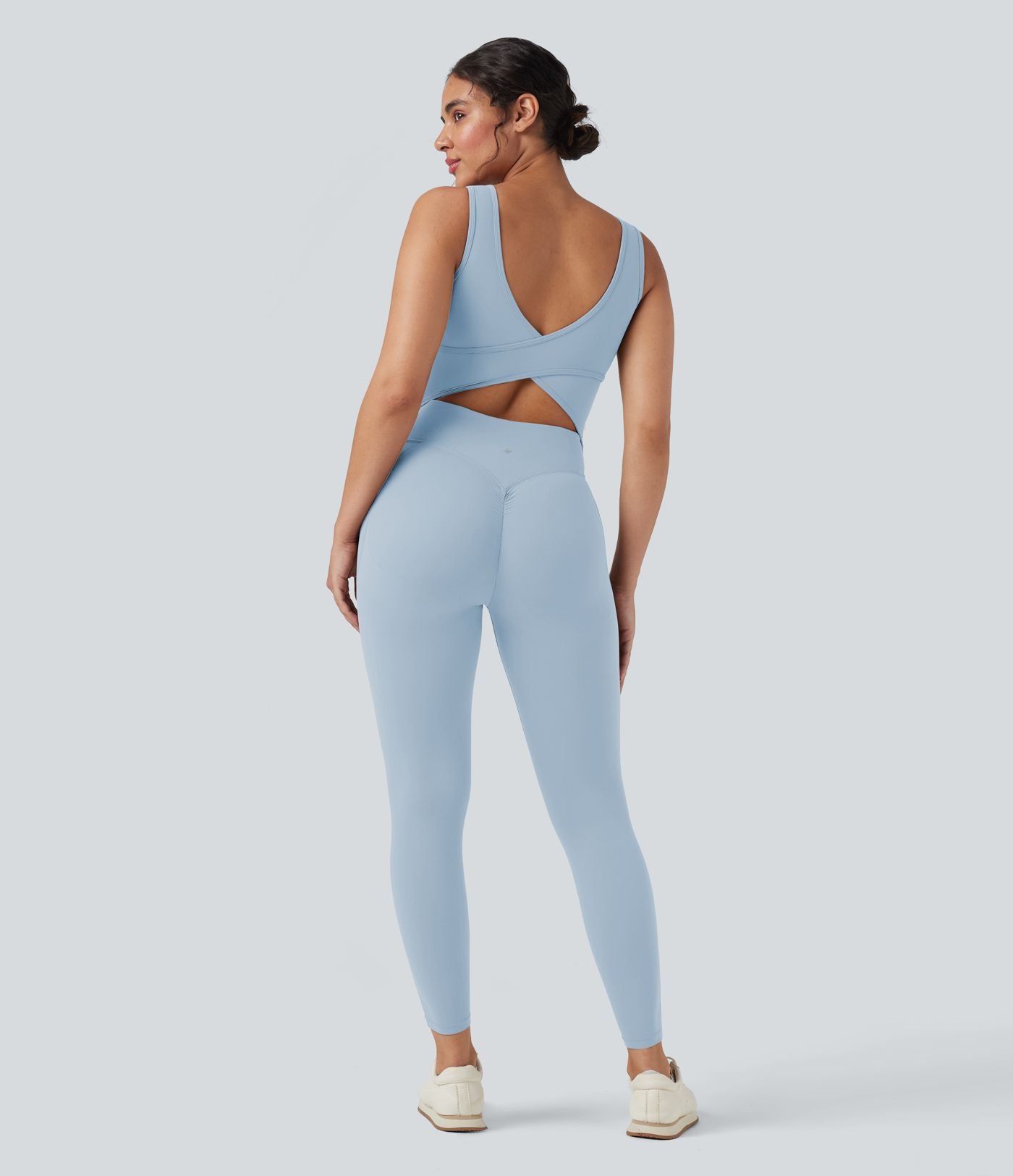 Combinaison de sport Halara UltraSculpt™ col V gainante push-up à poches