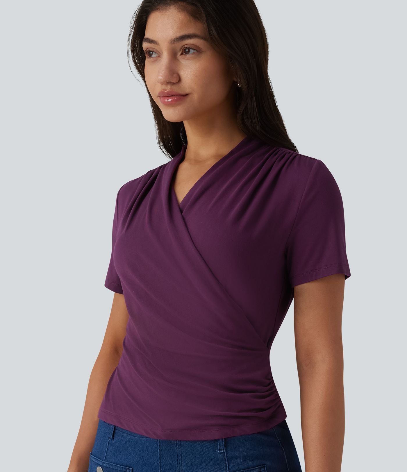 Blouse col V manches courtes pour le bureau