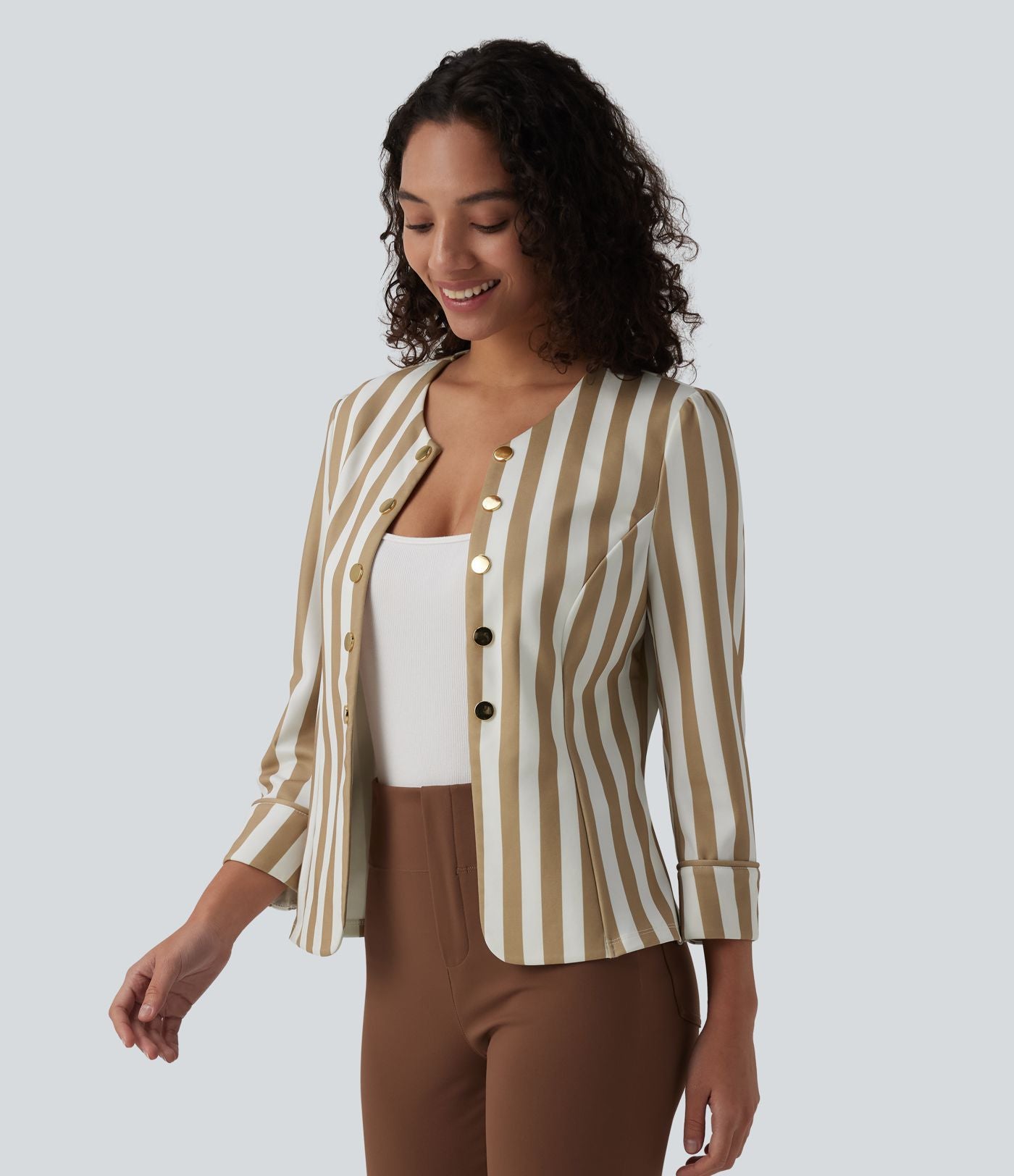 Blazer tailleur ajusté col rond manches 3/4 boutons décoratifs rayé color block