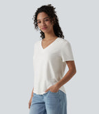 T-shirt décontracté col V manches courtes ourlet arrondi