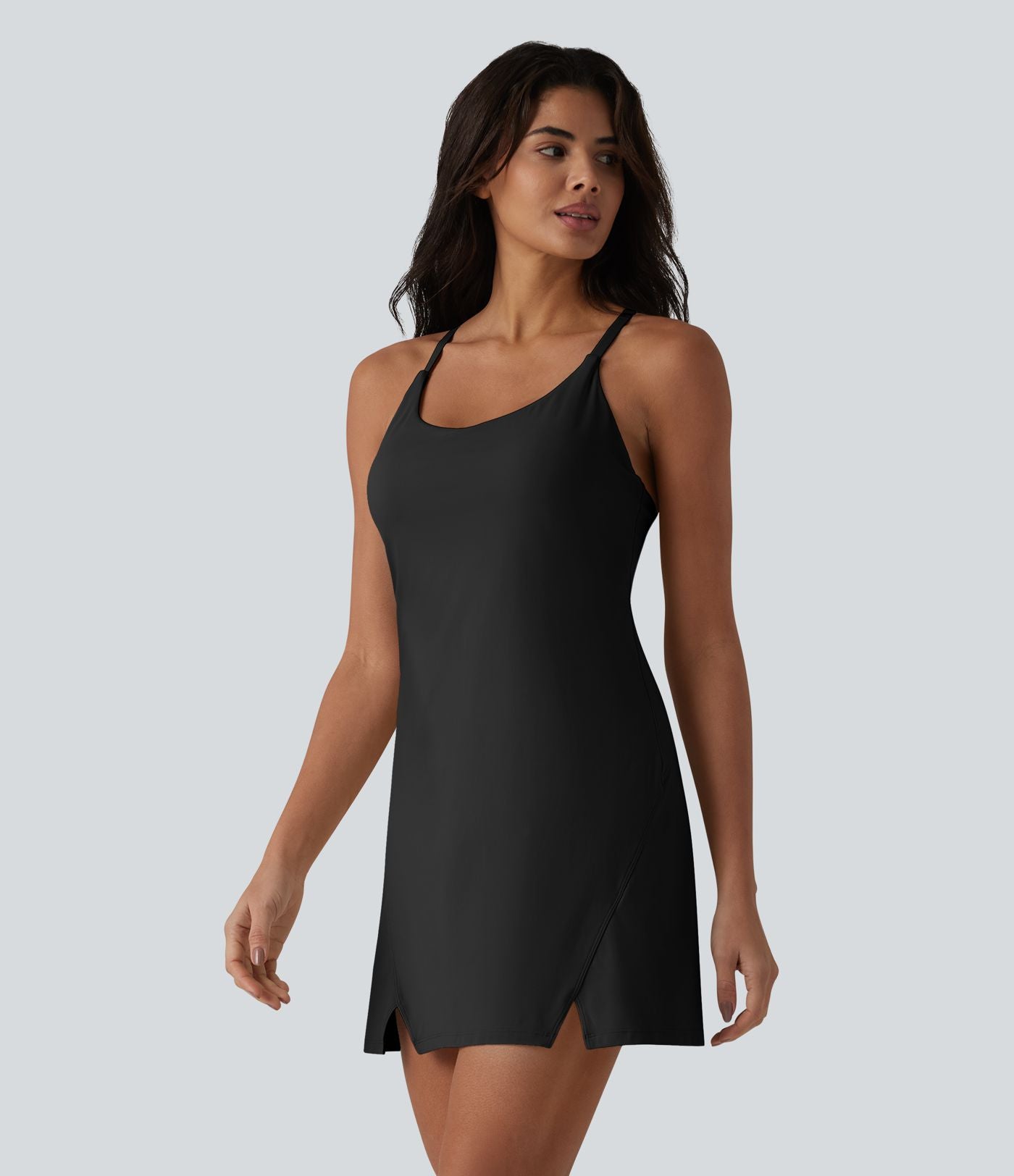 Robe de sport mini SoftlyZero™ Airy 2-en-1 effet frais InstantCool à bretelles, dos nu et poches, accès facile Easy Peasy
