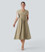 Robe midi Breezeful™ col V manches courtes à liens dans le dos séchage rapide avec poches latérales