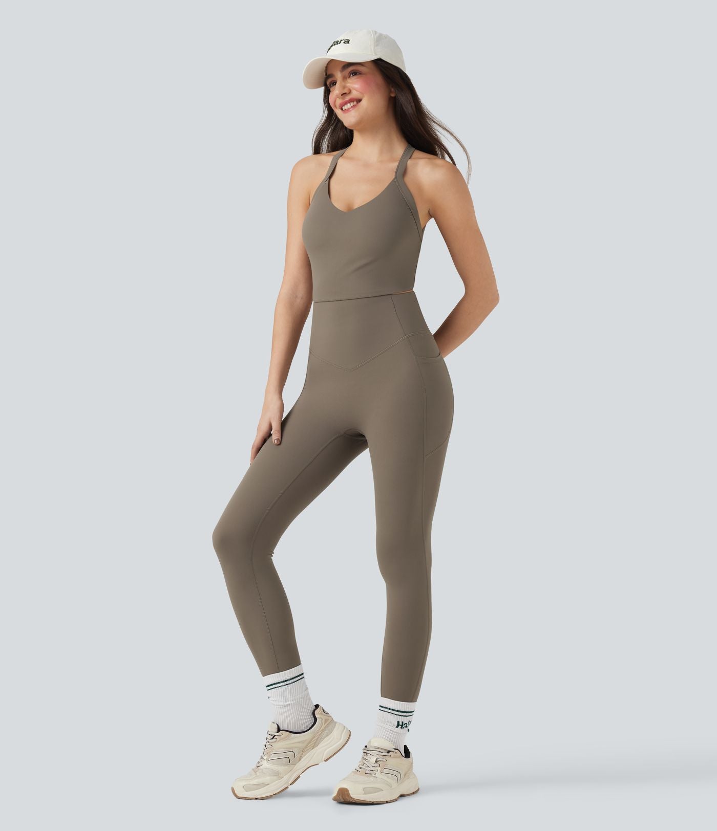 Combinaison-pantalon d'entraînement gainante avec poches - Édition Easy Peasy Halara UltraSculpt™
