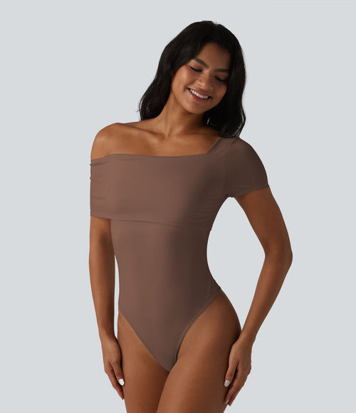 Body casual col asymétrique manches courtes avec soutien-gorge intégré
