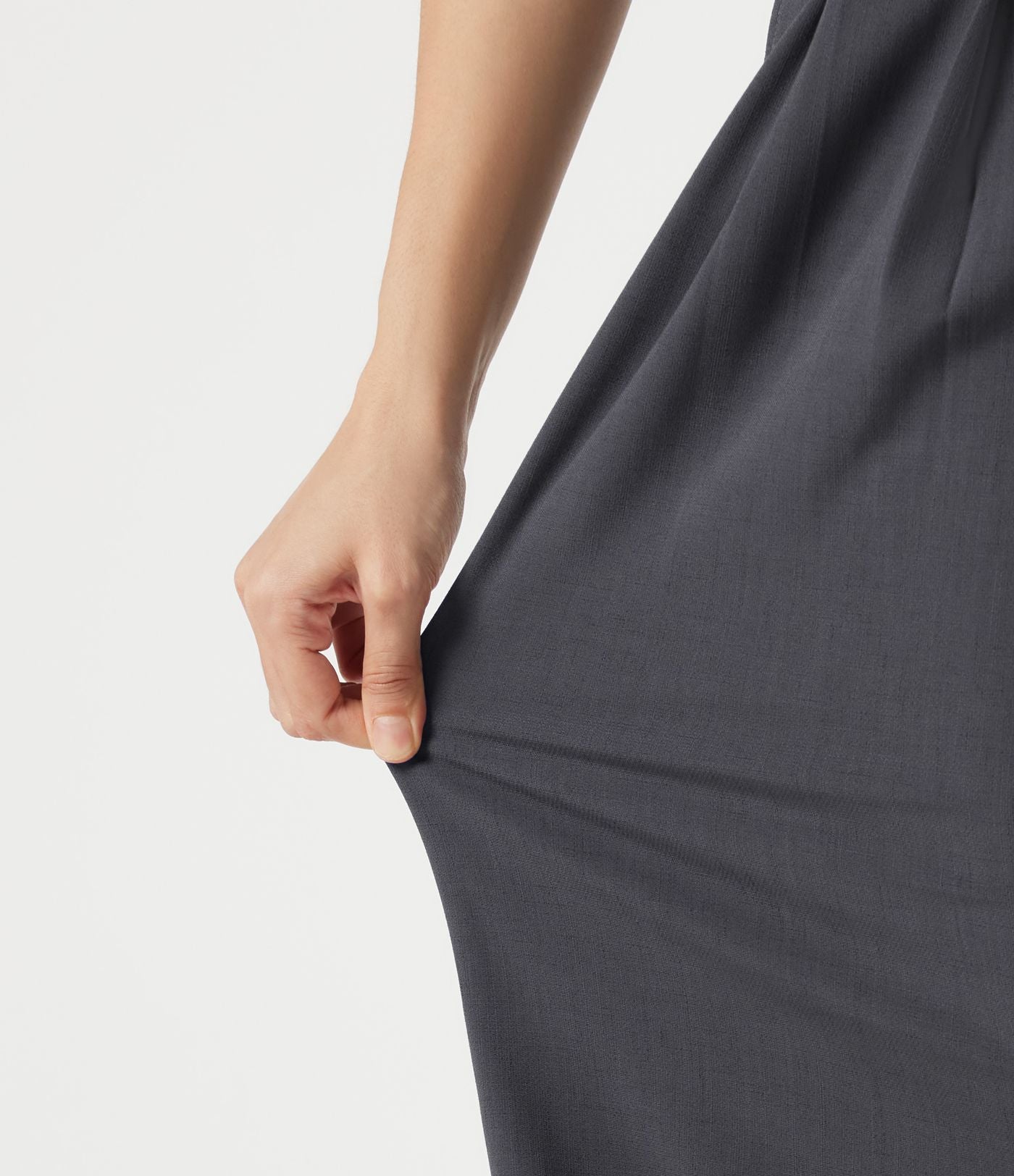 Pantalon casual ample toucher lin taille mi-haute à poches