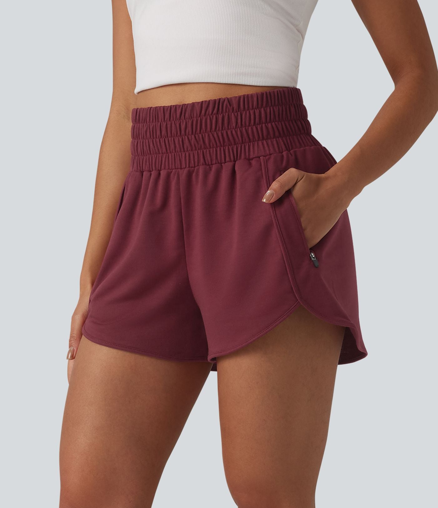 Short sweat décontracté taille haute à ourlet arrondi 7,5 cm avec poches