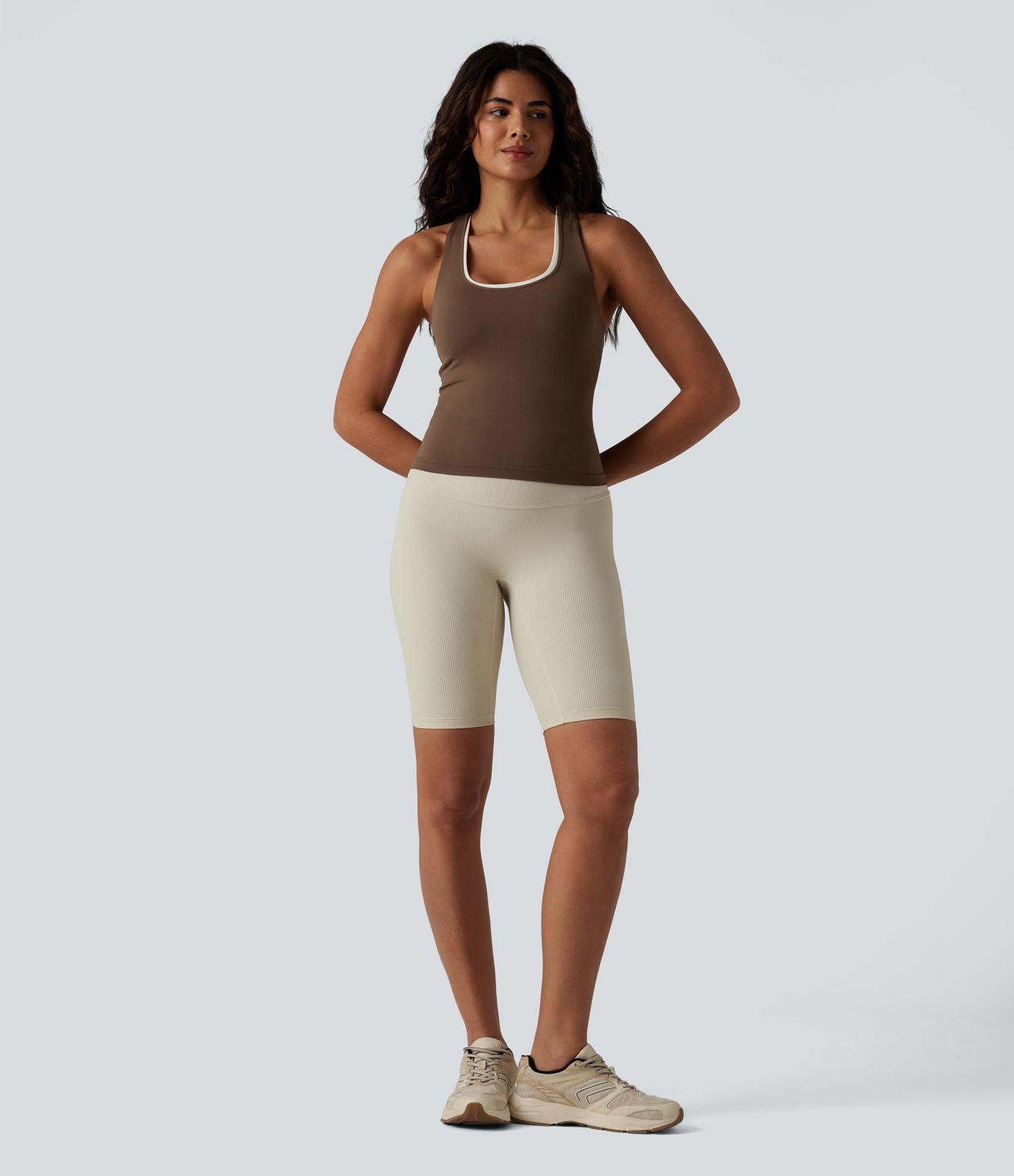 Débardeur de yoga OneForm Seamless Flow, col U, brassière intégrée, color block