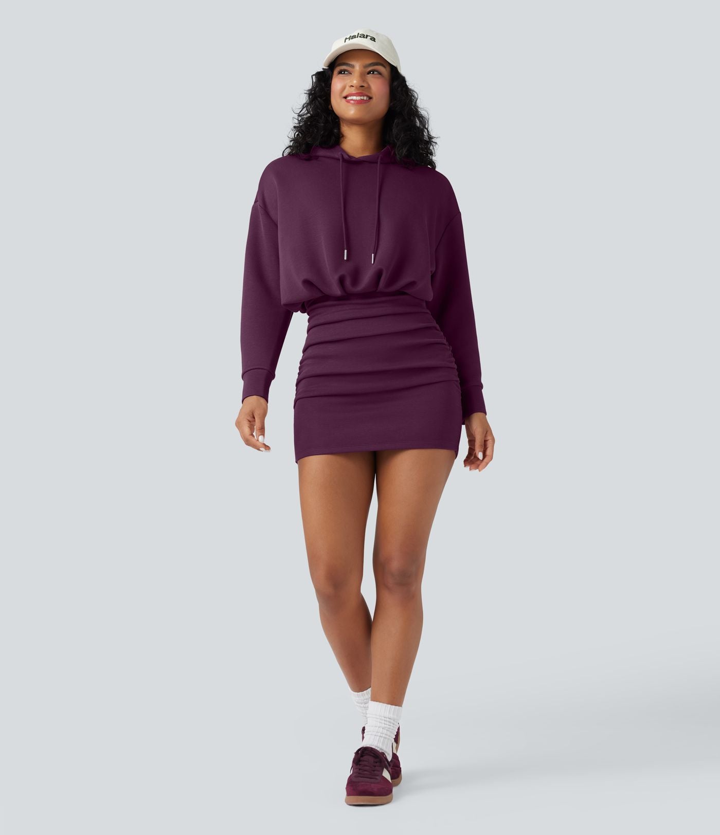 Robe décontractée SpacerTek™ mini à manches longues, effet froncé avec capuche