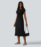Robe de travail midi à col rond et manches courtes