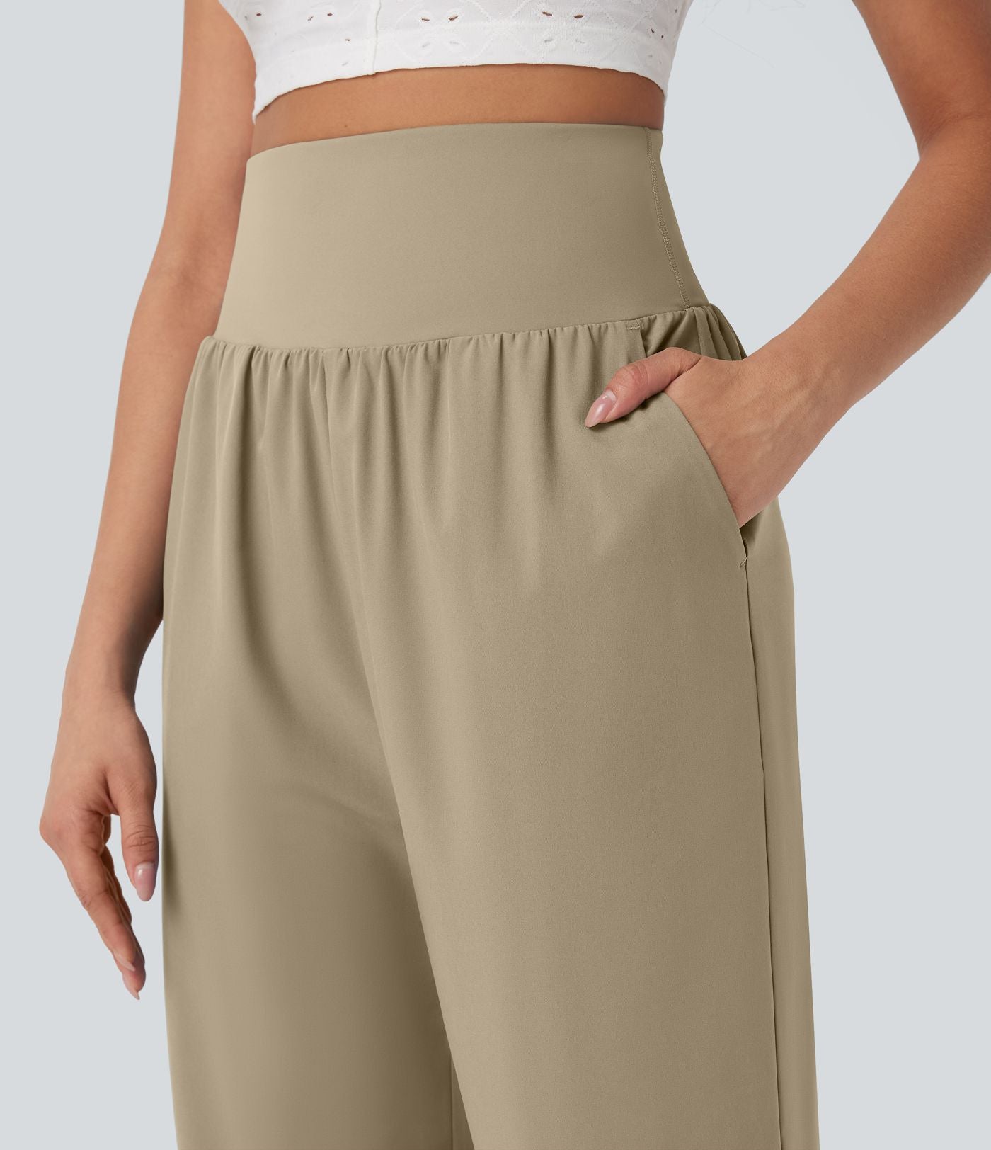 Pantalon corsaire gainant taille haute à ourlet asymétrique et séchage rapide avec poches Breezeful™