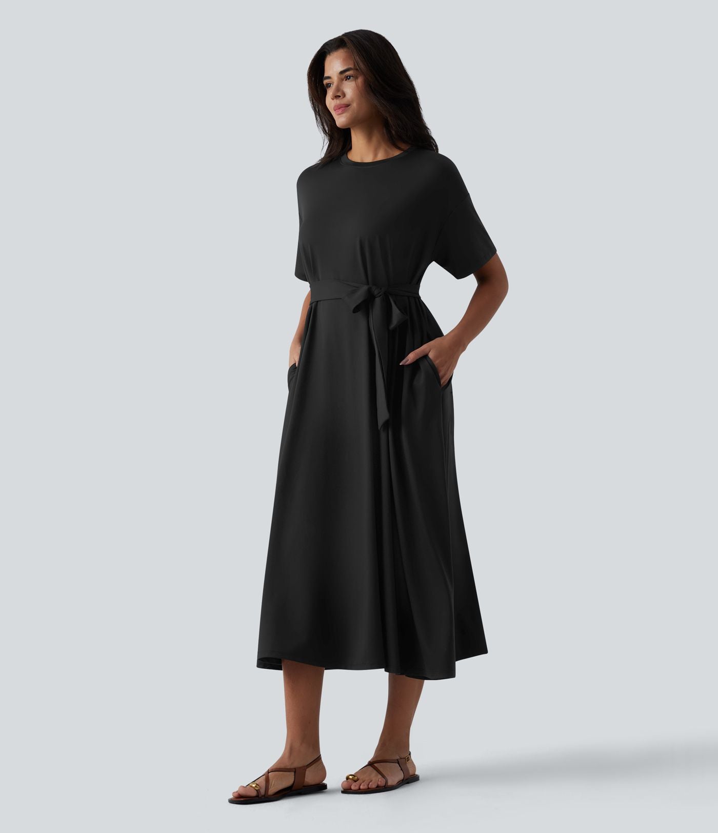 Robe T-shirt casual midi fluide col rond manches courtes avec ceinture et poches